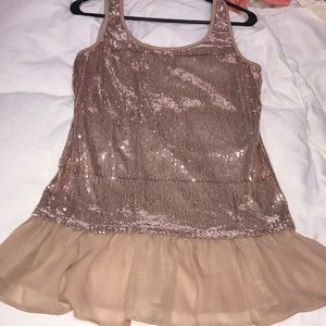 Mauve blouse with sequins on front